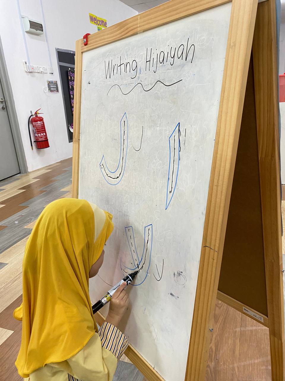 jelawat F